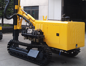 KG930B/YC930B Reinforced Semi-hydraulic Surface DTH Drilling Rig